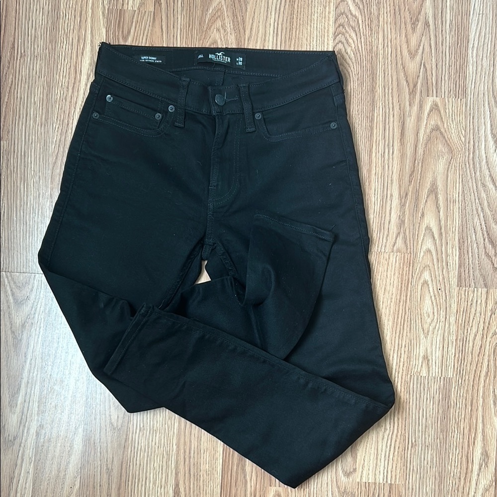 Black Skinny Jeans